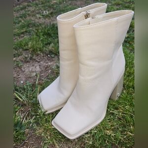 Circus By Sam Edelman Boots